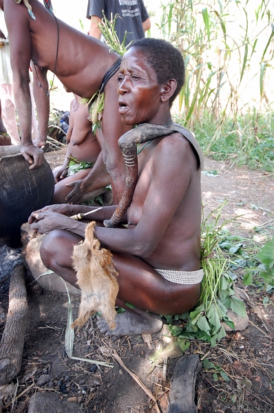 DSC_9567.JPG - Wangai, koma people