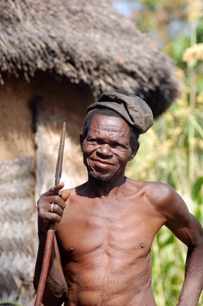 DSC_9824.JPG - Wangai, koma people