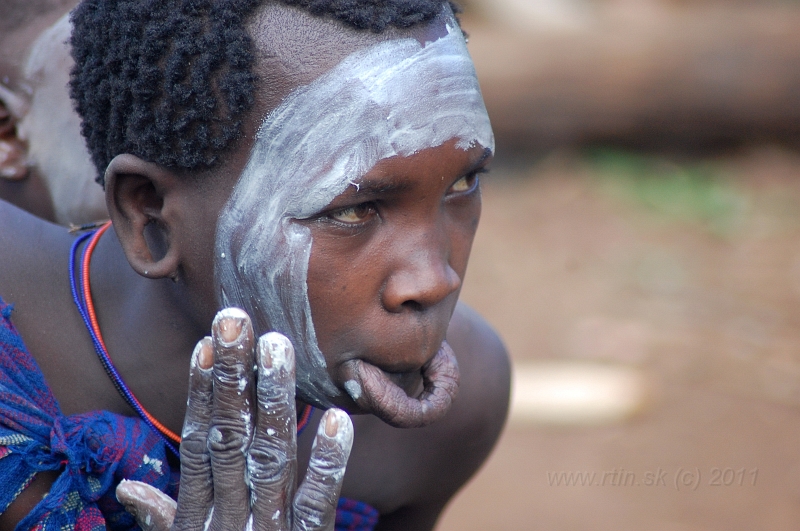 DSC_3062.JPG - Surma woman