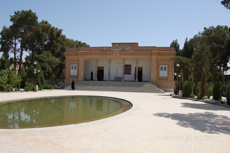 DSC_3056.JPG - Yazd, zoroastrians