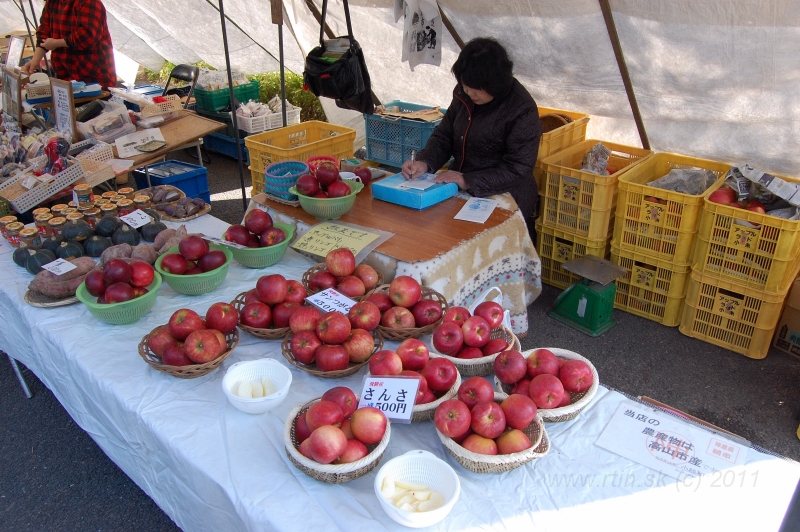 DSC_5773.JPG - Takayama morning market