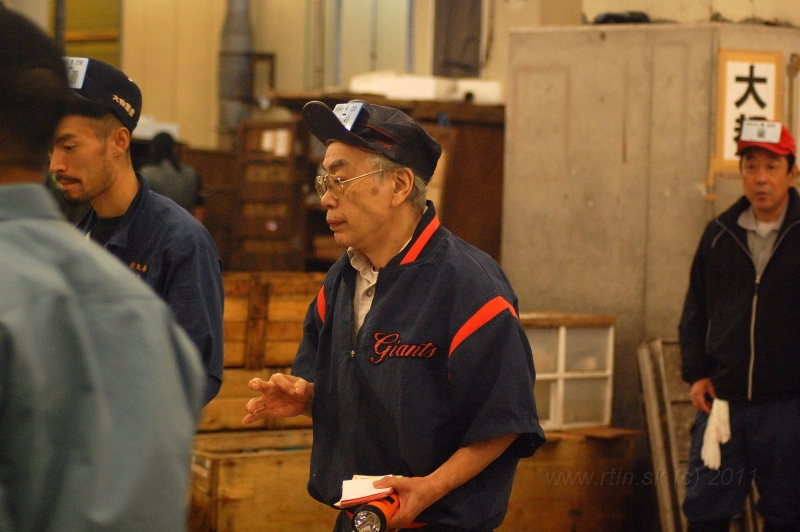 DSC_6040.JPG - Thuna auction, Tsukiji market