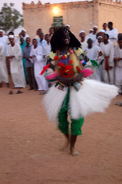 DSC_5395.JPG - dancing dervish